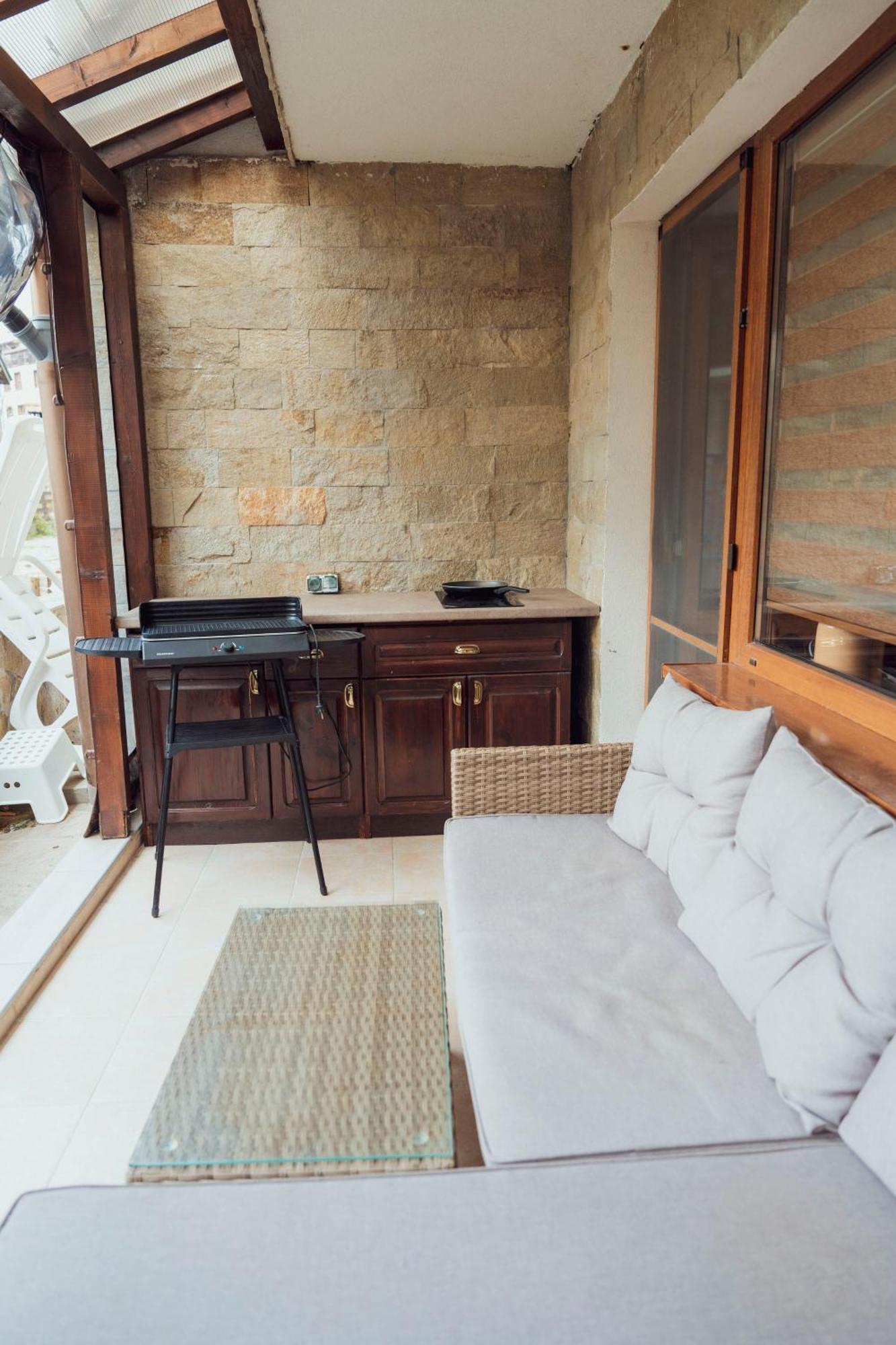 Cozy & Stylish Flat With Amazing View, 2Min Walk To Ski Road, 7-8 Min To Gondola Банско Екстериор снимка